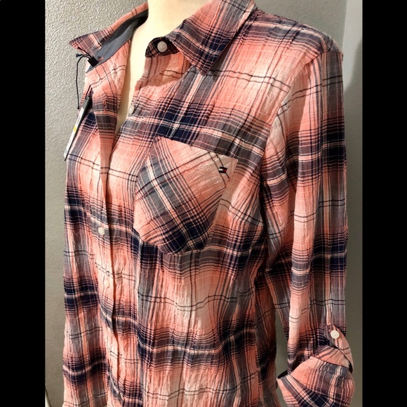 NWT Tommy Hilfiger Plaid Button Down Shirt - Picture 2 of 7
